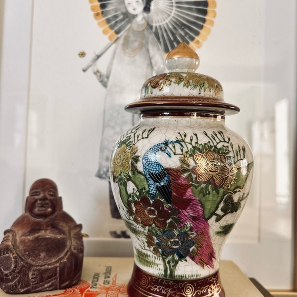 Hand Painted Japanese  Satsuma Kutani Temple Ginger Jar | - Picture 2 of 5